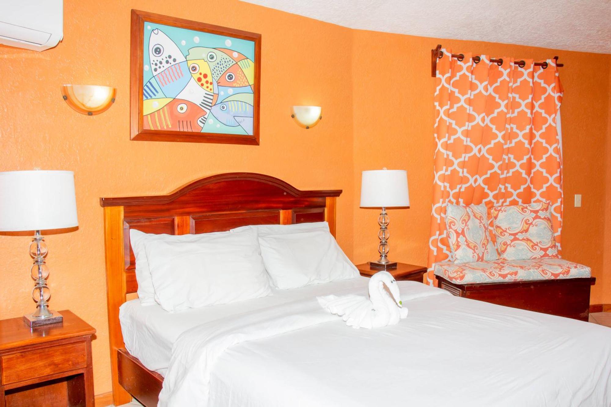 White Sands Cove San Pedro  Phòng bức ảnh