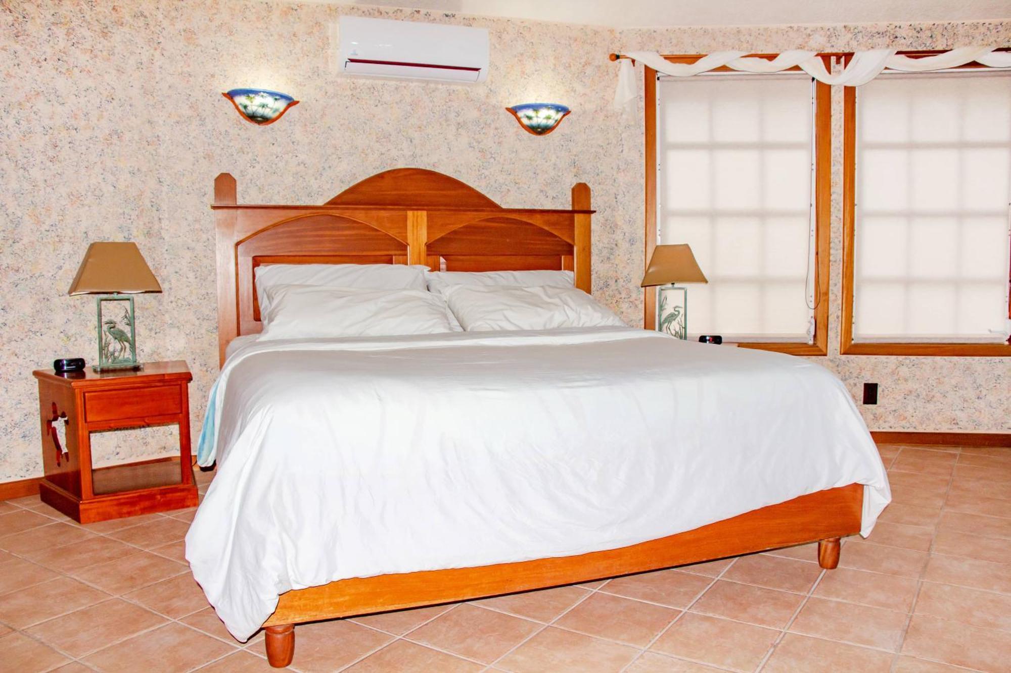 White Sands Cove San Pedro  Phòng bức ảnh