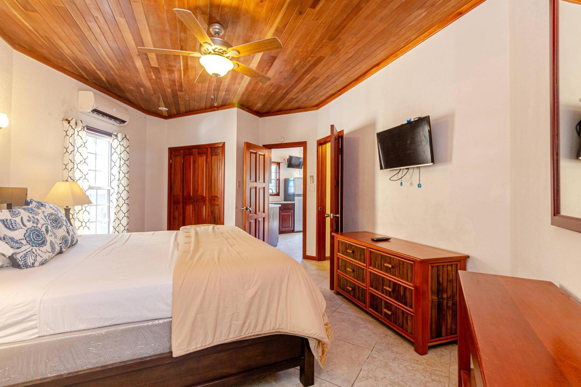 White Sands Cove San Pedro  Phòng bức ảnh